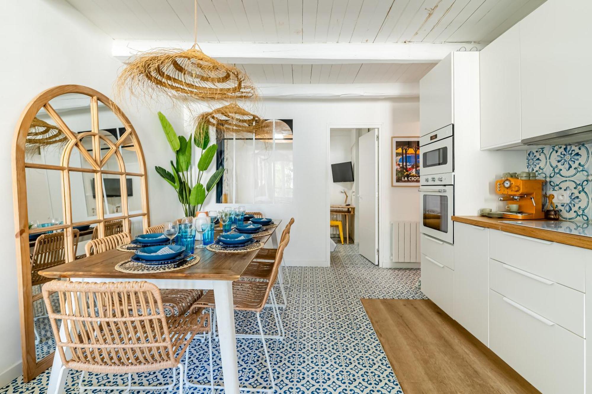 Casa Azul - Magnifique Duplex Coeur Historique 4 Chambres Avec Terrasse Vue Mer La Ciotat Luaran gambar