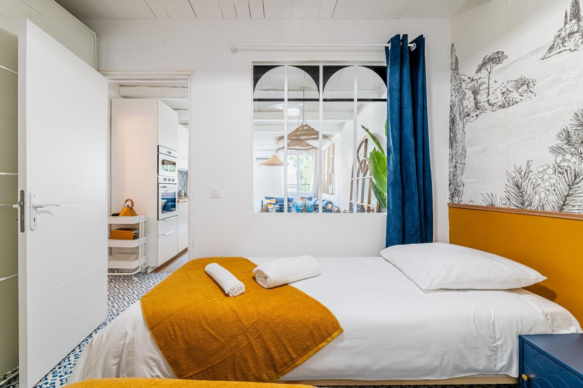 Casa Azul - Magnifique Duplex Coeur Historique 4 Chambres Avec Terrasse Vue Mer La Ciotat Luaran gambar